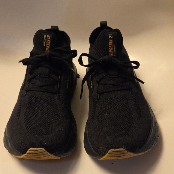 Brooks Women/ Men's Glycerin Stealth 21 Model Black Athletic Shoes - Picture 2 of 5